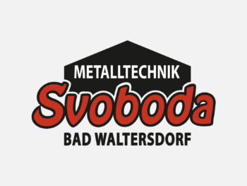 Logo Metalltechnik Svoboda in Farbe auf grauem Hintergrund